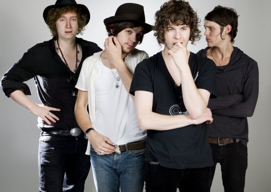 Discografía completa de The Kooks